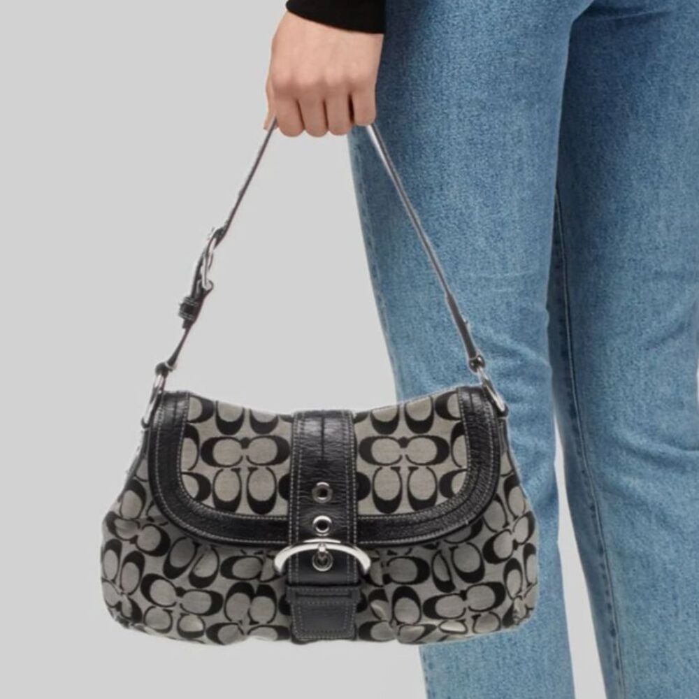 Vintage Y2K Coach Soho Signature Shoulder Bag Grey Black Canvas Pristine